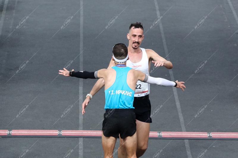 42ος Αυθεντικός Μαραθώνιος Αθήνας