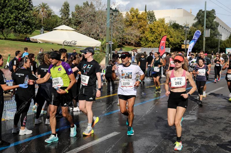 42ος Αυθεντικός Μαραθώνιος Αθήνας