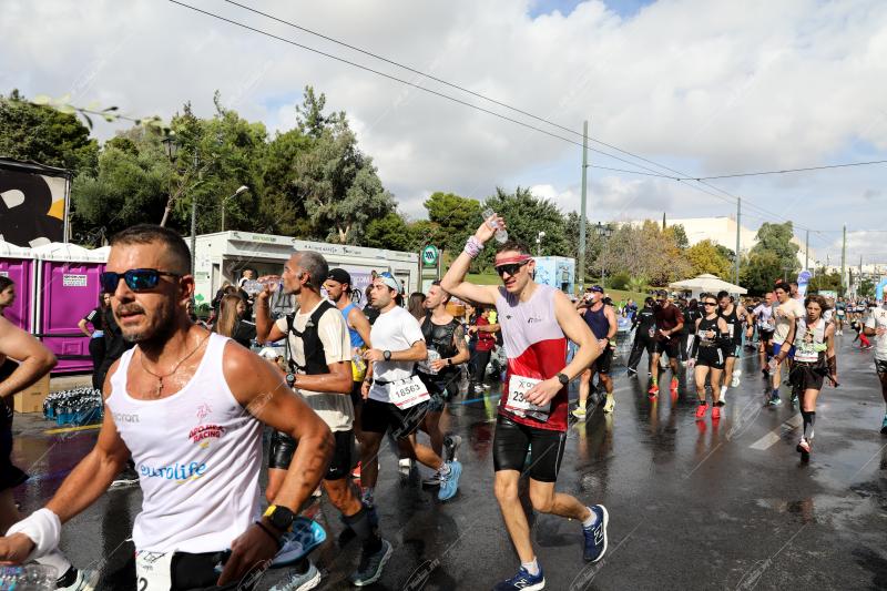 42ος Αυθεντικός Μαραθώνιος Αθήνας