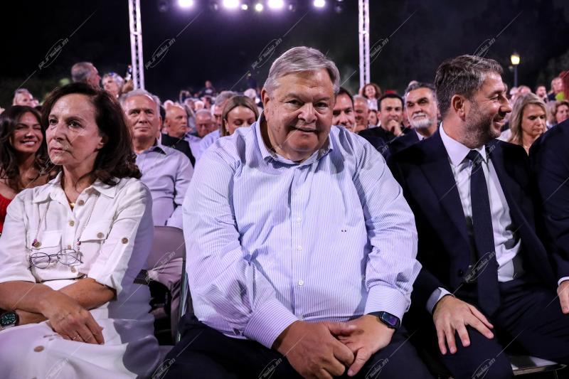 51 χρόνια ΠΑΣΟΚ