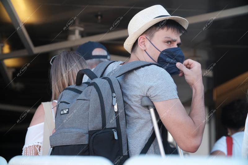 Αναχωρήσεις από το λιμάνι του Πειραιά - Departures Pireus port