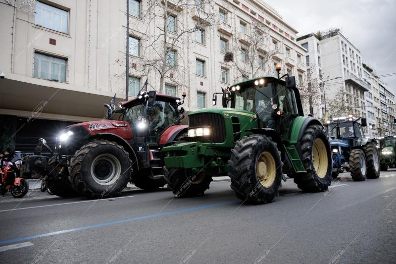 ΑΘΗΝΑ – Πανελλαδική κινητοποίηση αγροτών στο κέντρο της πόλης