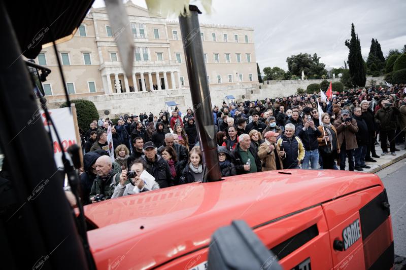ΑΘΗΝΑ – Πανελλαδική κινητοποίηση αγροτών στο κέντρο της πόλης