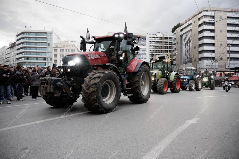 ΑΘΗΝΑ – Πανελλαδική κινητοποίηση αγροτών στο κέντρο της πόλης
