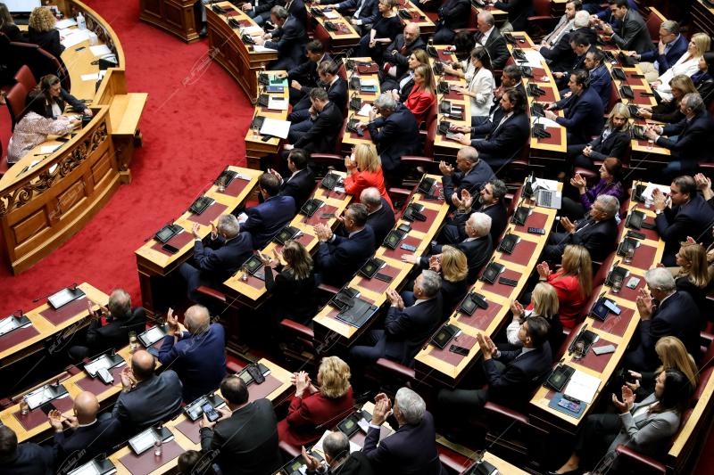 Βουλή - ολομέλεια.