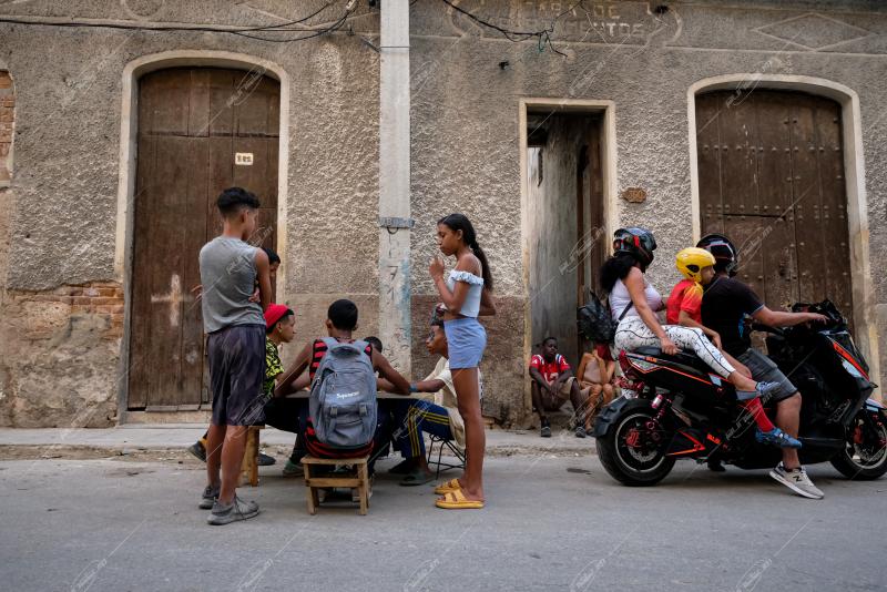 CUBAN LIFE