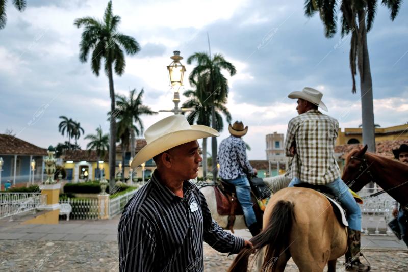 CUBAN LIFE
