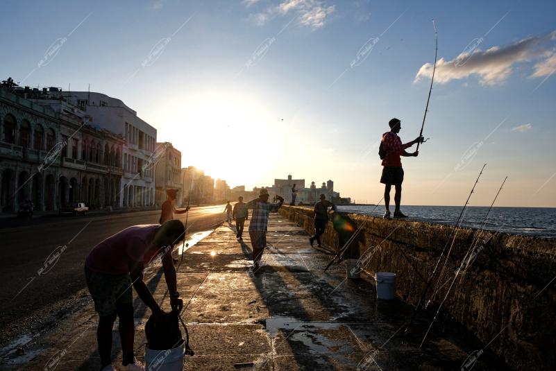 CUBAN LIFE