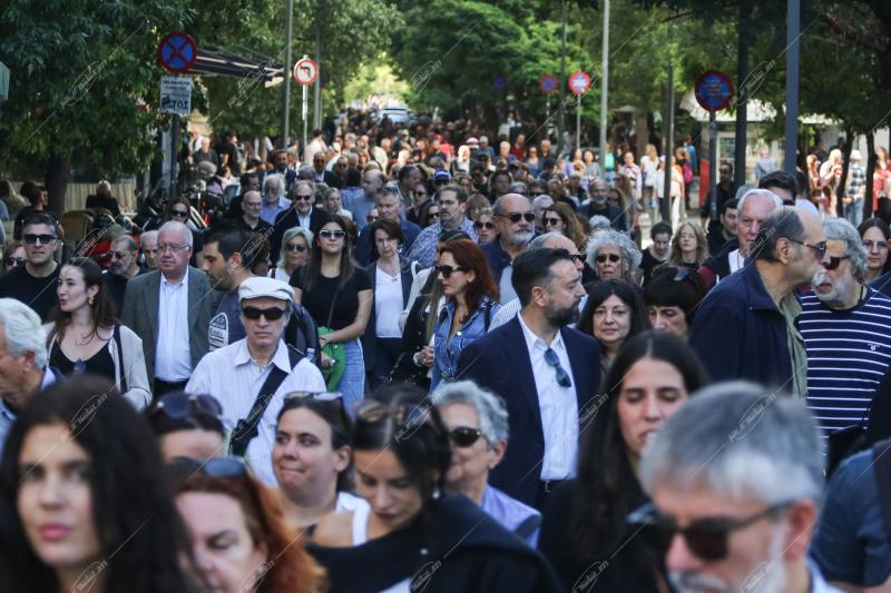 Διονύσης Σαββόπουλος - Μητρόπολη Αθηνών.