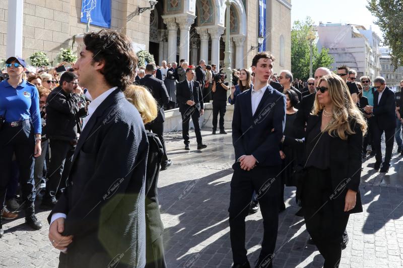 Διονύσης Σαββόπουλος - Μητρόπολη Αθηνών.