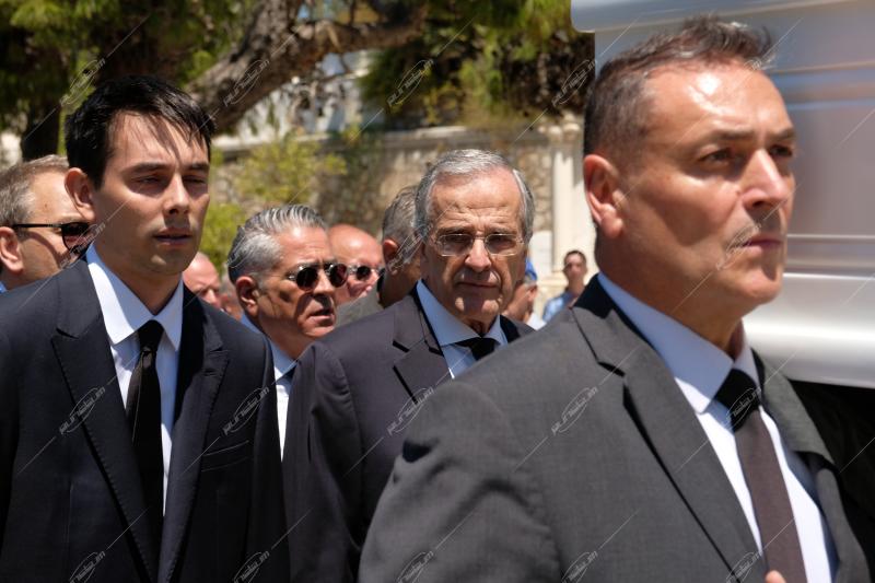 Ελένη Δανάη Λένα Σαμαρά - κηδεία α’ νεκροταφείο Αθηνών