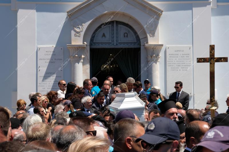 Ελένη Δανάη Λένα Σαμαρά - κηδεία α’ νεκροταφείο Αθηνών