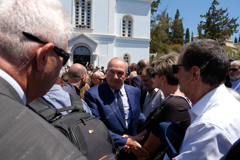 Ελένη Δανάη Λένα Σαμαρά - κηδεία α’ νεκροταφείο Αθηνών