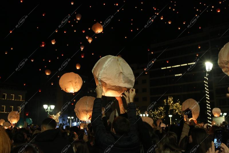 Η νύχτα των ευχών στην πλατεία Κοτζιά / The Night of Wishes in Kotzias Square. 24/12/2023