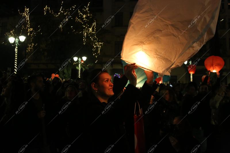 Η νύχτα των ευχών στην πλατεία Κοτζιά / The Night of Wishes in Kotzias Square. 24/12/2023