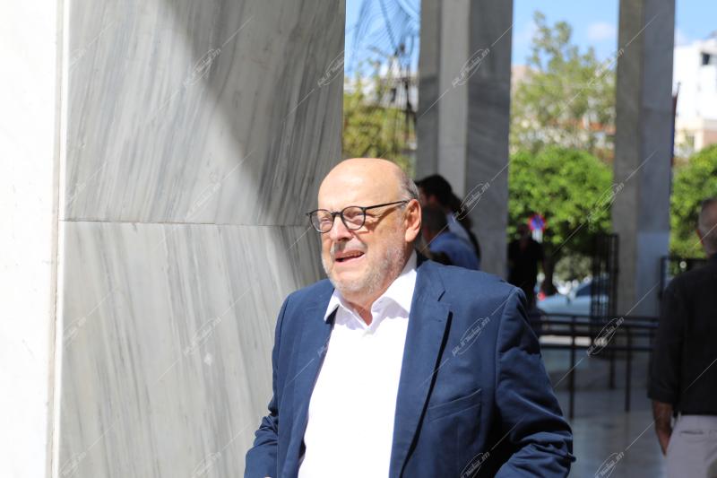 Κηδεία Δημήτρη Κωνσταντάρα.