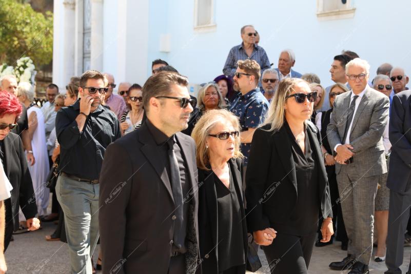 Κηδεία Δημήτρη Κωνσταντάρα.