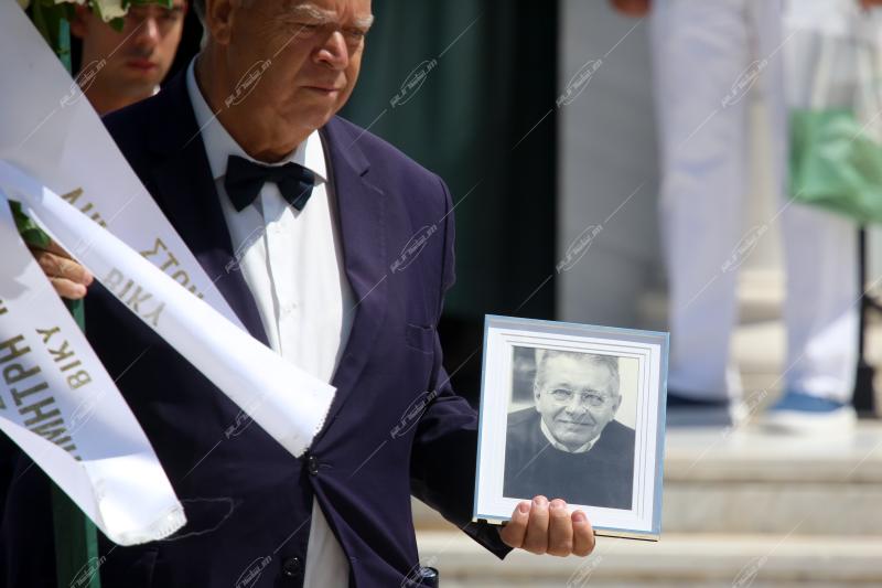 Κηδεία Δημήτρη Κωνσταντάρα.