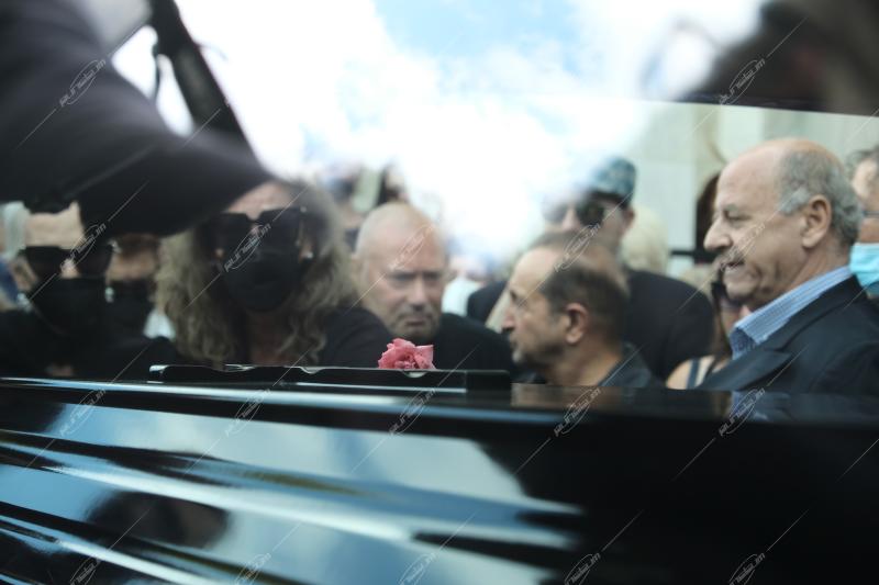 Κηδεία Μάρθας Καραγιάννη στο Α' νεκροταφείο Αθηνών