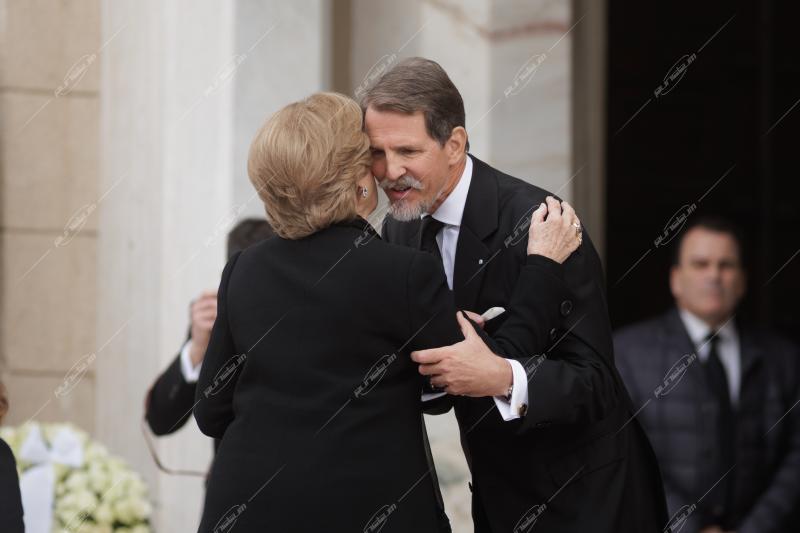 Κηδεία της Πριγκίπισσας Ειρήνης της Ελλάδος στην Αθήνα