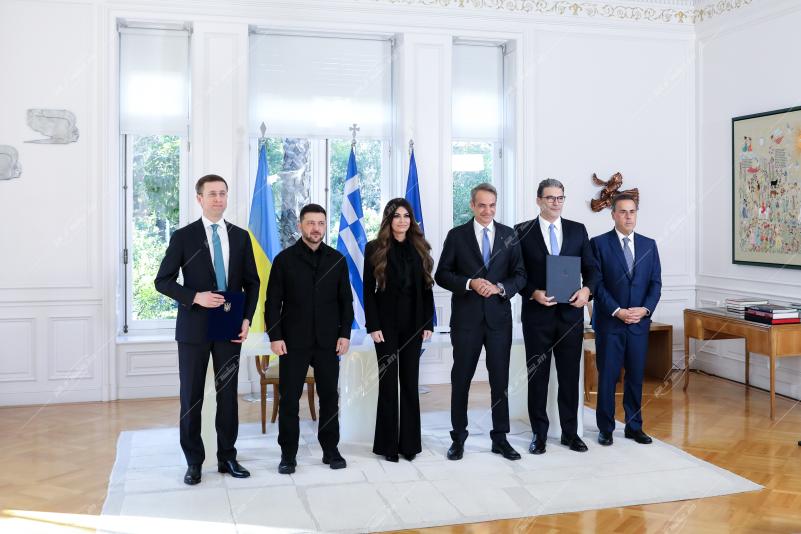 Κυριάκος Μητσοτάκης - Βολοντιμίρ Ζελένσκι.