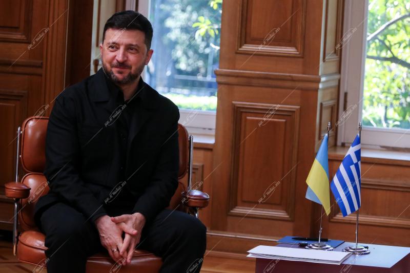 Κυριάκος Μητσοτάκης - Βολοντιμίρ Ζελένσκι.