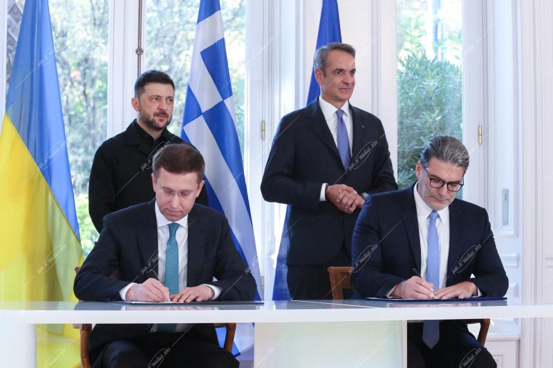 Κυριάκος Μητσοτάκης - Βολοντιμίρ Ζελένσκι.