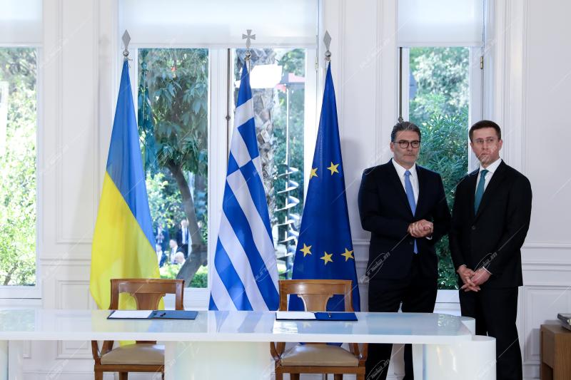 Κυριάκος Μητσοτάκης - Βολοντιμίρ Ζελένσκι.