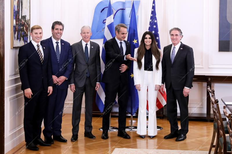 Kyriakos Mitsotakis - Chris Wright -  Doug Burgum - Kimberly Guilfoyle