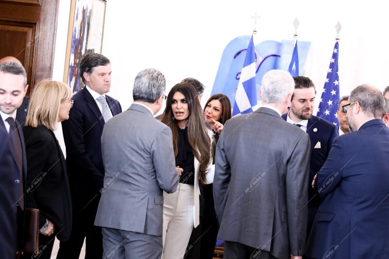 Kyriakos Mitsotakis - Chris Wright -  Doug Burgum - Kimberly Guilfoyle