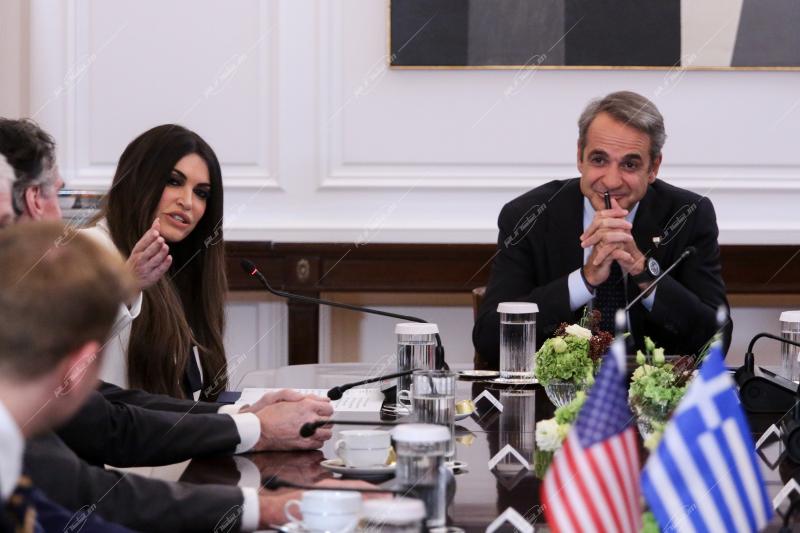 Kyriakos Mitsotakis - Chris Wright -  Doug Burgum - Kimberly Guilfoyle