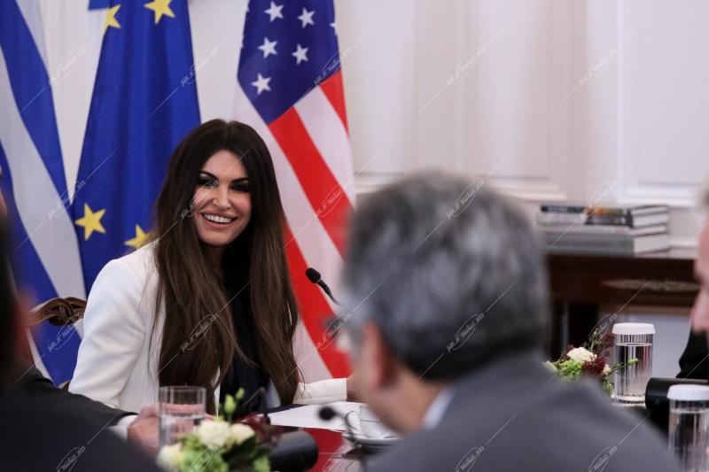 Kyriakos Mitsotakis - Chris Wright -  Doug Burgum - Kimberly Guilfoyle