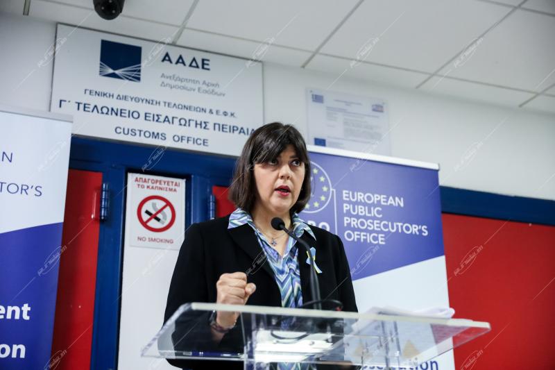 Λάουρα Κοβέσι, Συνέντευξη Τύπου