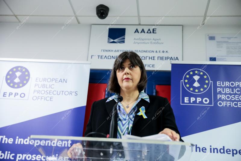 Λάουρα Κοβέσι, Συνέντευξη Τύπου