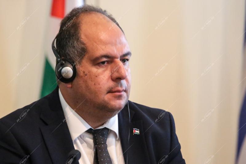 Maher Nicola Canawati - Χάρης Δούκας