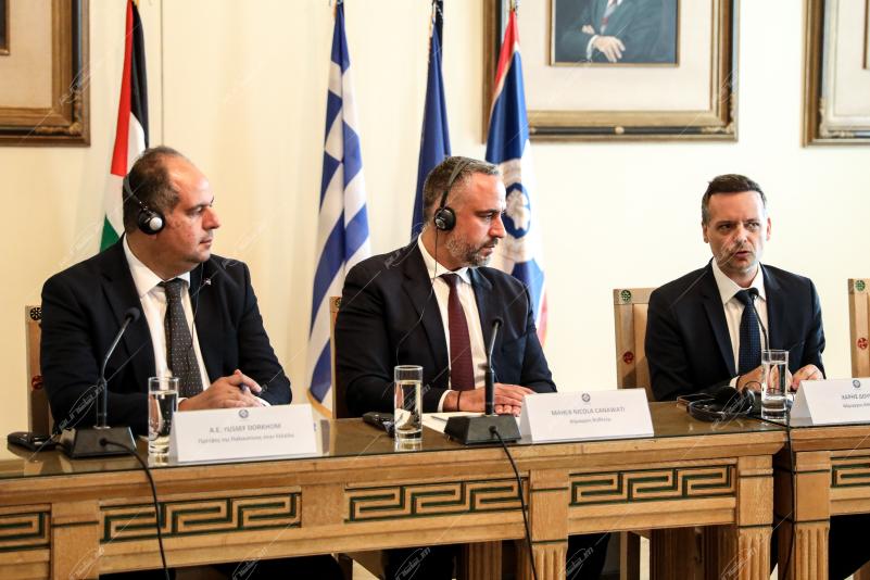 Maher Nicola Canawati - Χάρης Δούκας