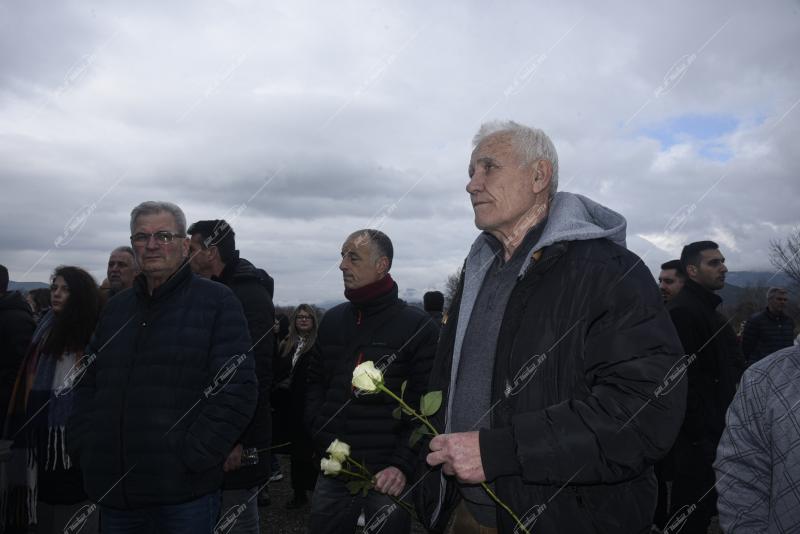 ΜΝΗΜΟΣΥΝΟ ΓΙΑ ΤΑ 2 ΧΡΟΝΙΑ ΑΠΟ ΤΟ ΣΙΔΗΡΟΔΡΟΜΙΚΟ ΔΥΣΤΥΧΗΜΑ ΣΤΑ ΤΕΜΠΗ