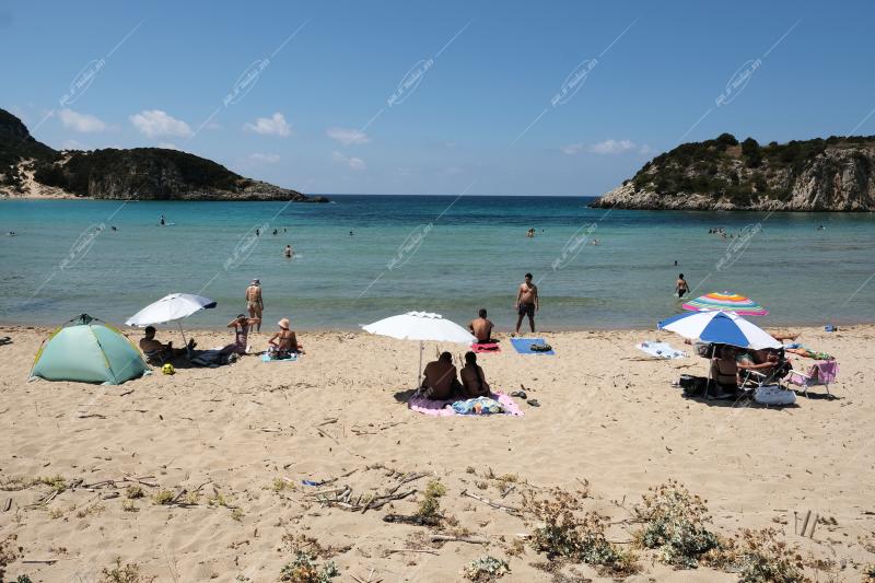 Παραλία Βοϊδοκοιλιά / Voidokilia beach