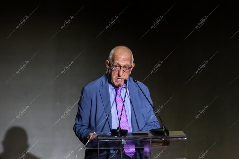 Παρουσίαση Βιβλίου, Ευριπίδης Στυλιανίδης