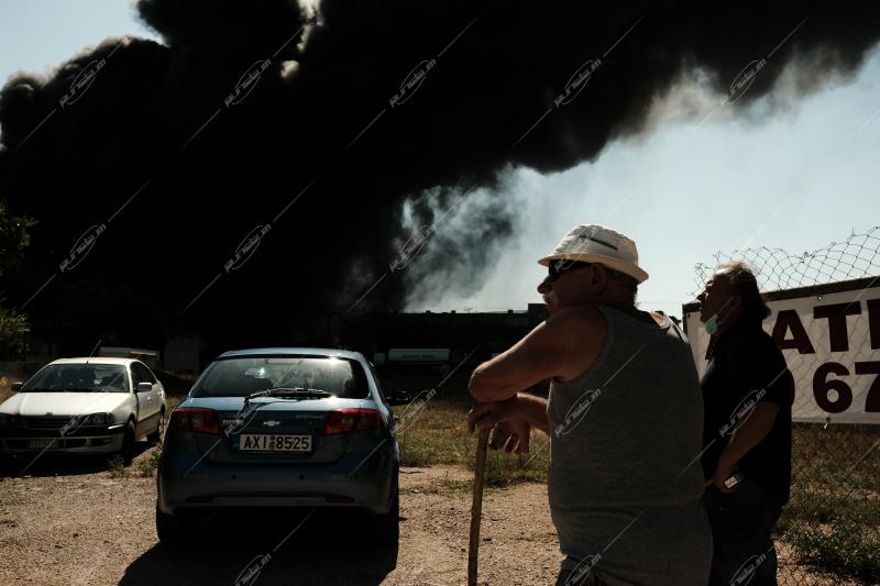 Πυρκαγιά σε εργοστάσιο πλαστικών στην Μεταμόρφωση