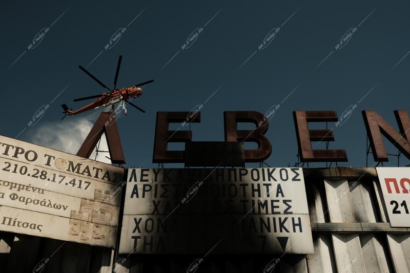 Πυρκαγιά σε εργοστάσιο πλαστικών στην Μεταμόρφωση