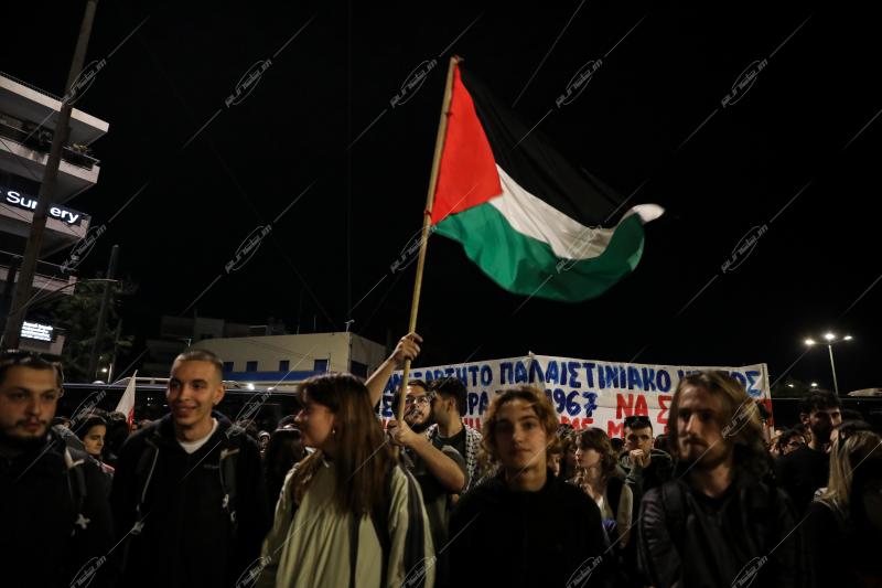 Πορεία αλληλεγγύης.