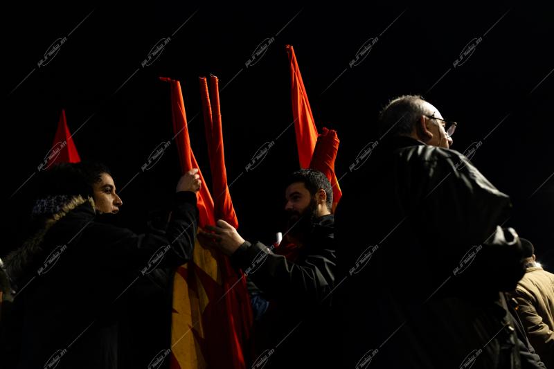 Πορεία προς την αμερικανική πρεσβεία με αφορμή τον βομβαρδισμό του Καράκας