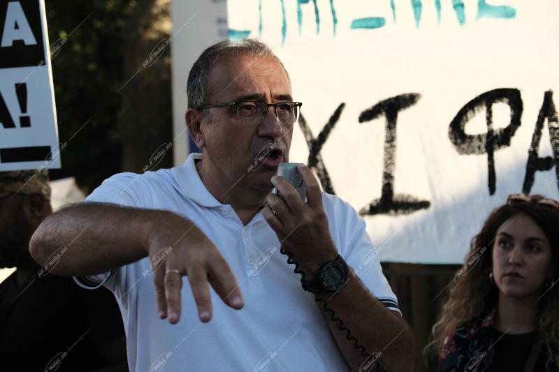 Συγκέντρωση αλληλεγγύης για τους πρόσφυγες στην δομή φιλοξενίας του Ελαιώνα