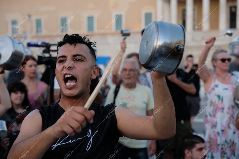 Συγκέντρωση αλληλεγγύης στη Βουλή για τον παλαιστινιακό λαό / pro Palestine demo at syntagma square