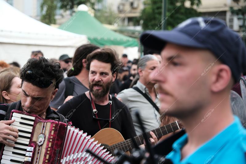 Συγκέντρωση διαμαρτυρίας στο Δημαρχείο Αθηνών για τη στάση ΜΕΤΡΟ Εξάρχεια
