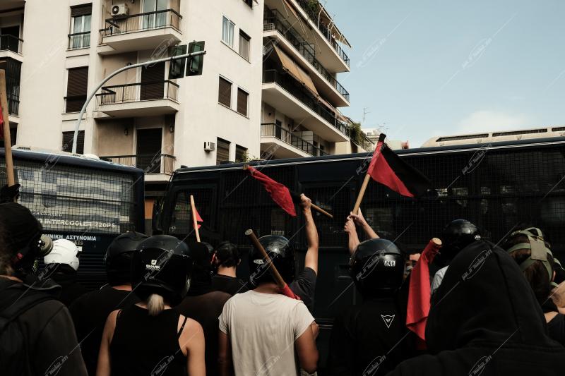 Συγκέντρωση στο εφετείο για την ετυμηγορία της δίκης της Χρυσής Αυγής / Rally at the appeals court for the verdict in the Golden Dawn trial