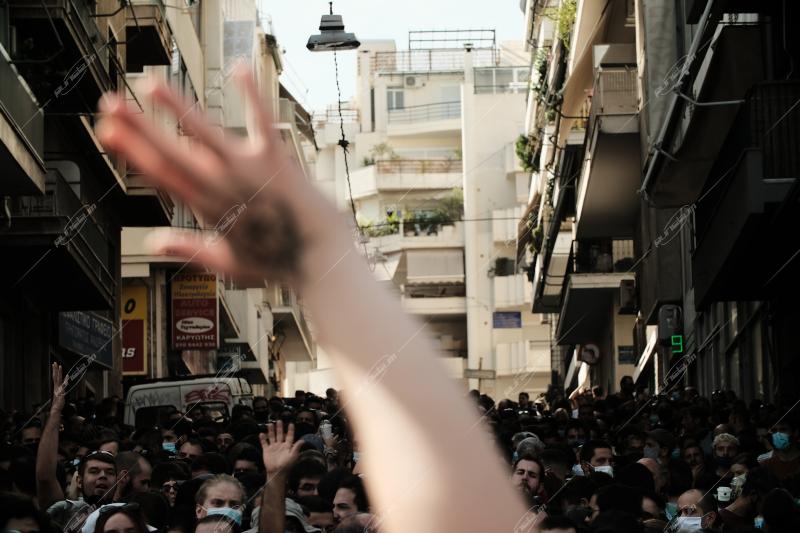Συγκέντρωση στο εφετείο για την ετυμηγορία της δίκης της Χρυσής Αυγής / Rally at the appeals court for the verdict in the Golden Dawn trial