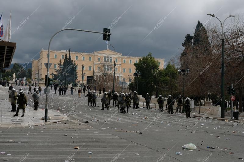 Συγκέντρωση στο Σύνταγμα - 2 χρόνια από το σιδηροδρομικό δυστύχημα στα Τέμπη