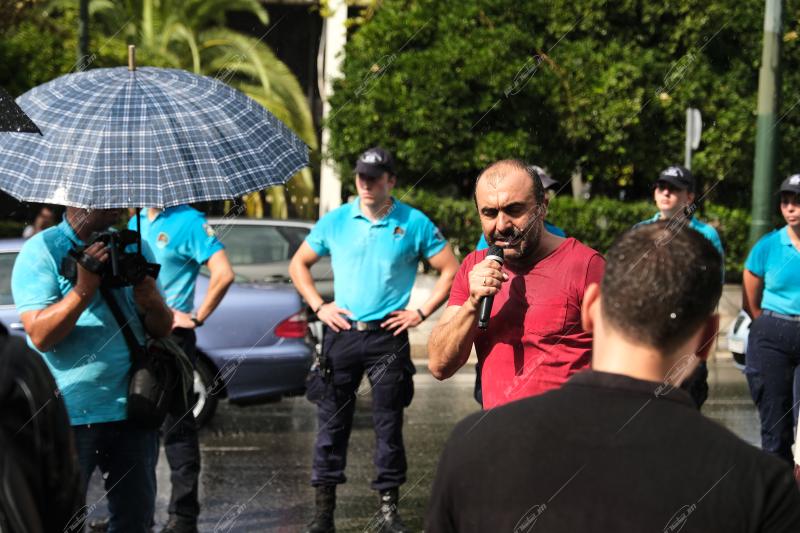 Συνδικάτο μετάλλου Αττικής - Διαμαρτυρία έξω από την Βουλή